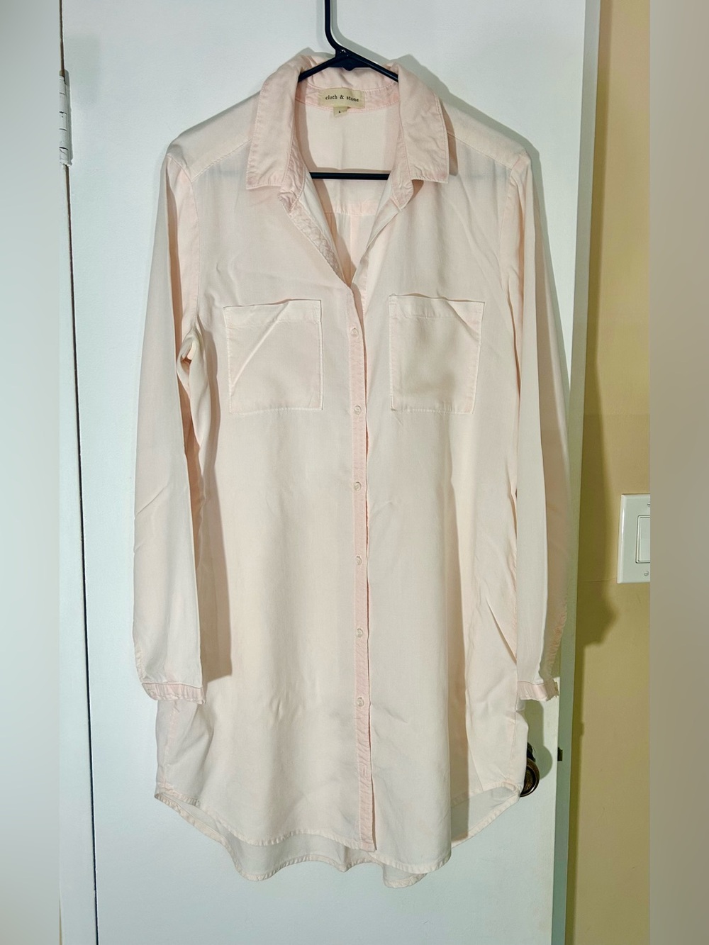 cloth & stone Pale Pink Button-Up Tunic Shirt, Women’s Large, Long Sleeved